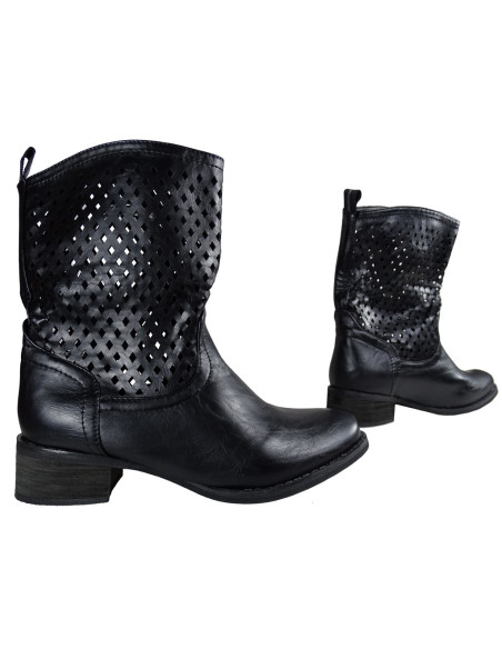 Чорні жіночі ажурні чоботи - 3