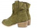 Moteriški žali zomšiniai batai su kulnu - 2