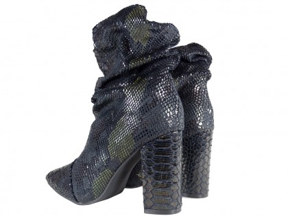 Чорні утеплені жіночі черевики на підборах омбре - 2