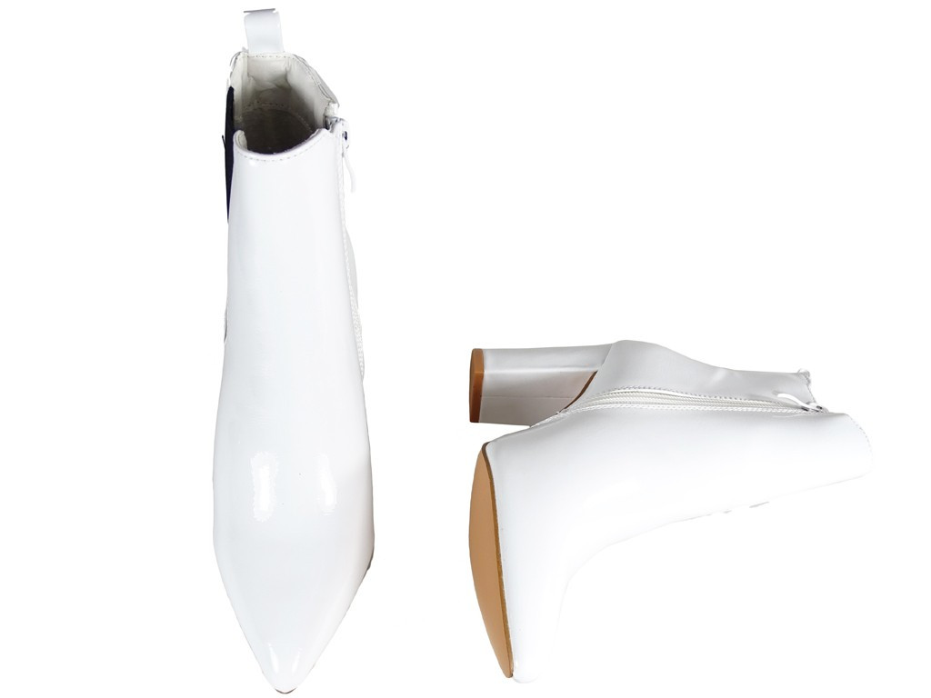 Weiß lackierte Damenstiefel mit Absatz - 4