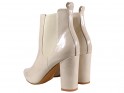 Fleshy lacquered women's heeled boots - 2