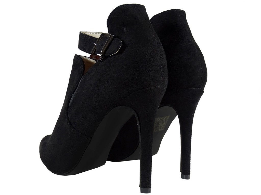 Schwarze Wildleder-Damenstiefel auf Stiften - 2