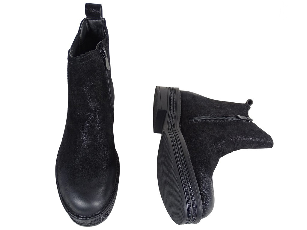 Bottes plates isolées noires pour femmes - 3