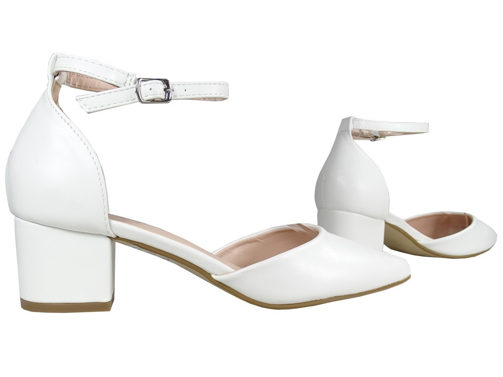 Weiße matte Brautpumps mit Knöchelriemen - 3