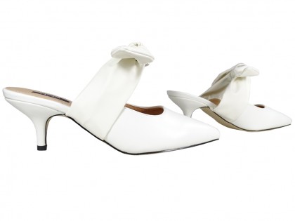 Bílé vysoké podpatky, svatební pantofle z ekologické kůže - 3
