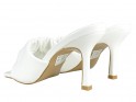 Białe matowe klapki eko skóra buty ślubne - 2