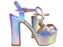 Stříbrné sandály s duhovou platformou - 3