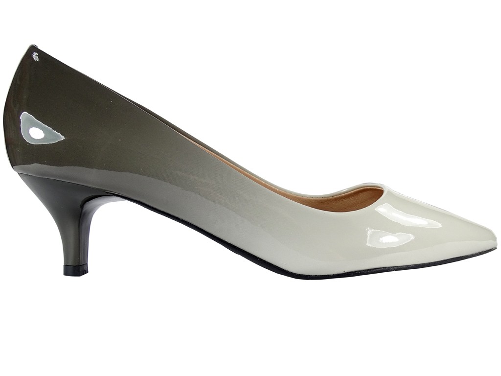Dámské nízké bílo-černé jehlové boty s ombre efektem - 1