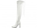 Weiße matte Overknee-Stiefel aus Ökoleder - 4