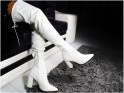 Weiße matte Overknee-Stiefel aus Ökoleder - 2