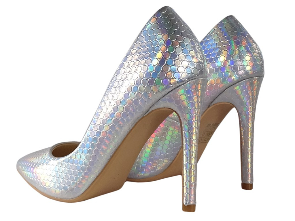 Silberne schillernde Stilettos aus Ökoleder - 2