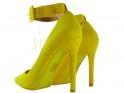 Žluté semišové kotníkové boty na jehlovém podpatku - 2