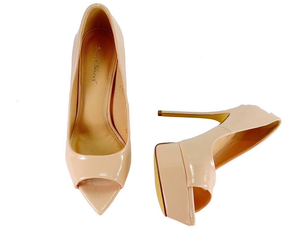 Beigefarbene nudefarbene Plateau-Stilettos mit offener Zehenpartie - 3