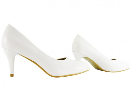 Białe matowe szpilki damskie buty ślubne - 3
