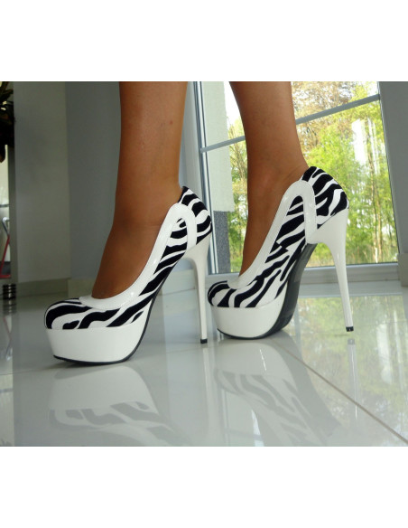 SZPILKI BUTY CZARNO BIAŁE ZEBRA KOKIETKI