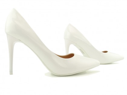 Női fehér klasszikus lakkozott tűsarkú cipő - 3