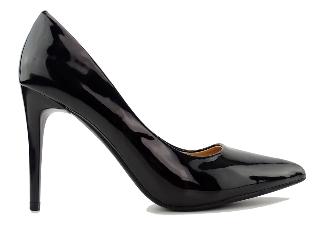 Női fekete lakkozott klasszikus tűsarkú cipő - 1
