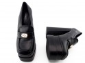 Demi-souliers noirs sur un nez carré de poteau - 5