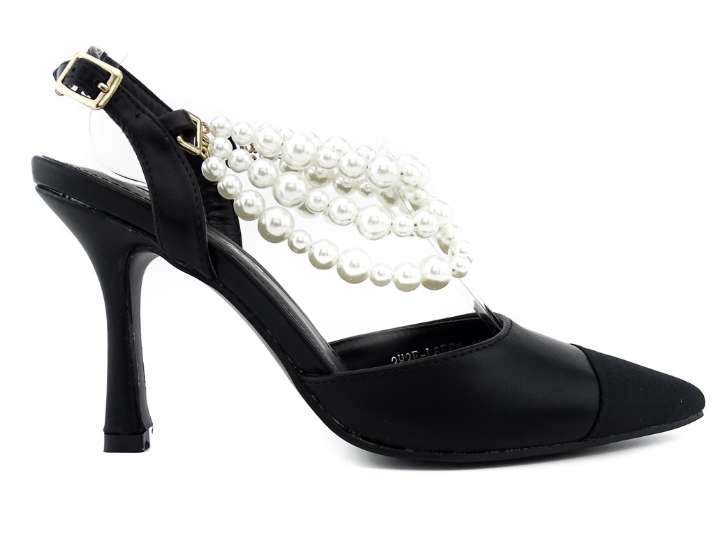 Stilettos noirs bas avec perles - 1