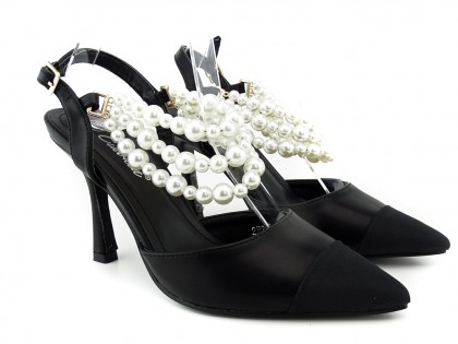 Black low stilettos with pearls - 2