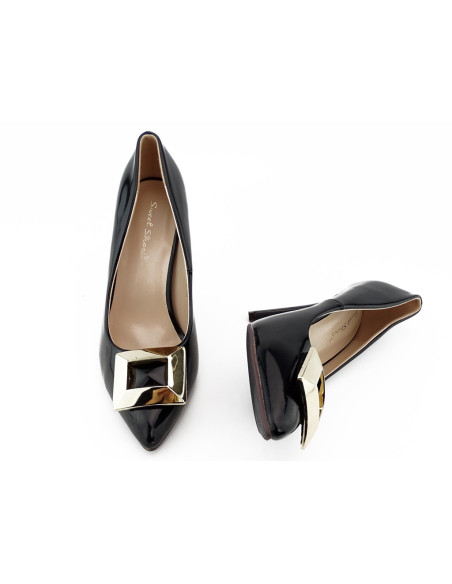 Women's black lacquer stilettos with buckle - 5