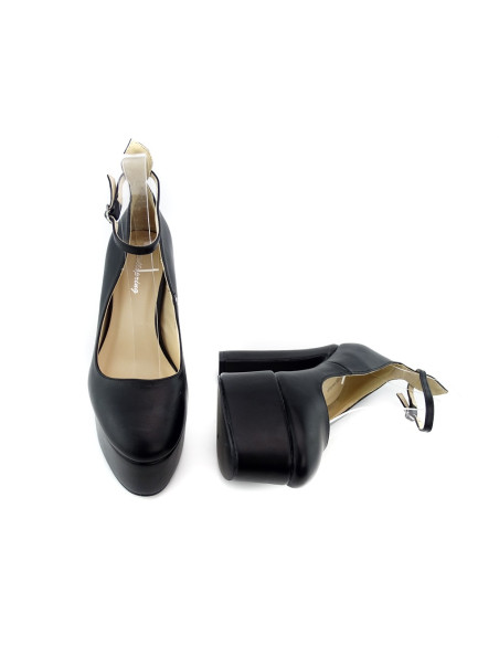 Chaussures à plateforme avec lanière, noires et mates - 5