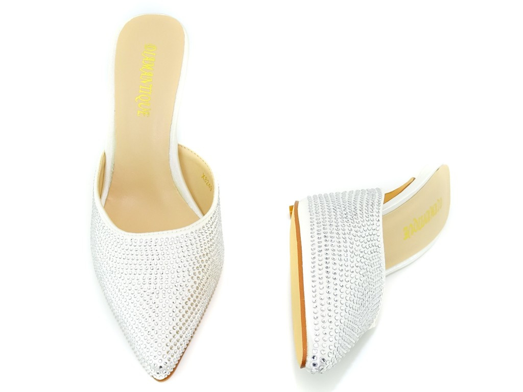 White stiletto flip-flops with long nose - 4