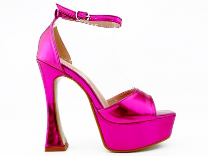 Sandale cu platformă roz din piele ecologică lăcuită - 2