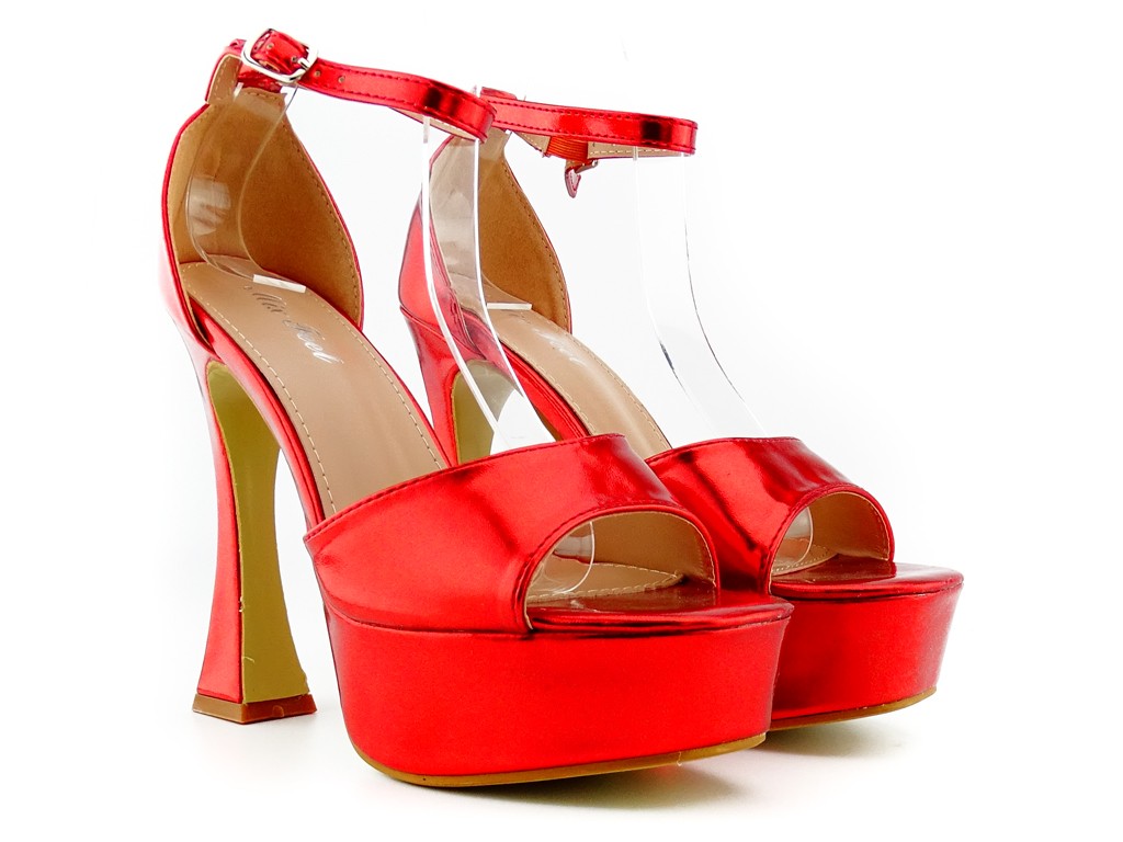 Platforminiai sandalai raudonos spalvos ekologiškos odos laku - 1