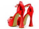 Sandales à plateforme en cuir écologique rouge laqué - 5