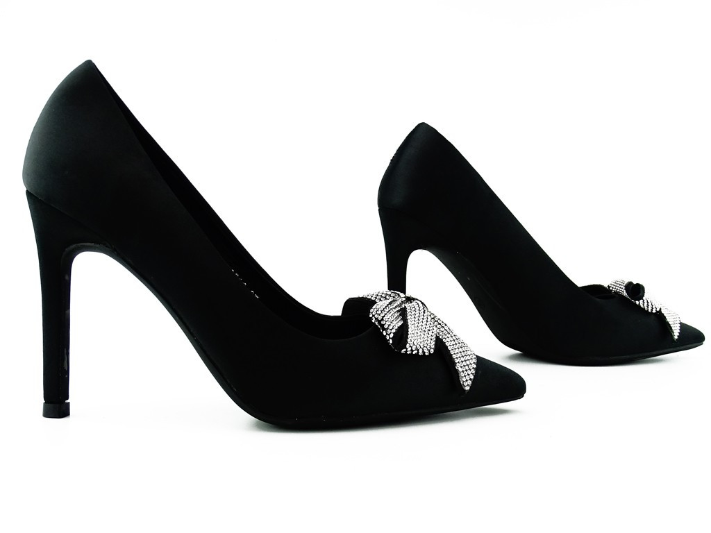 Černé jehlové podpatky se zirkonovou mašlí - 3