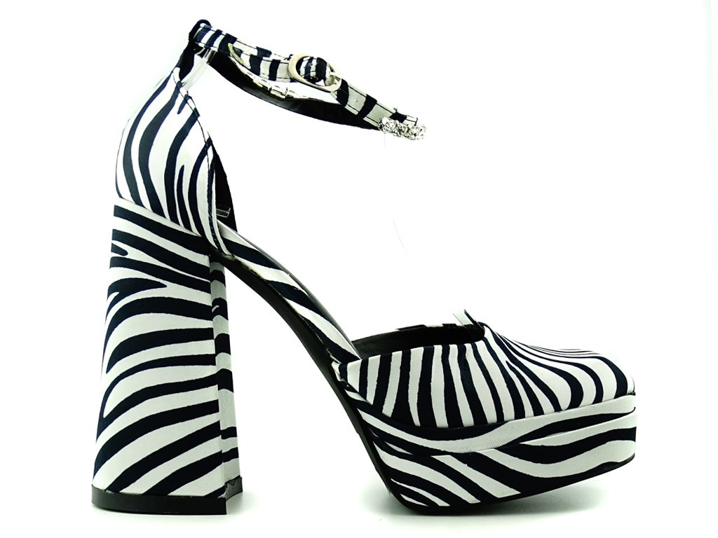 Chaussures à plateforme zébrée - 2