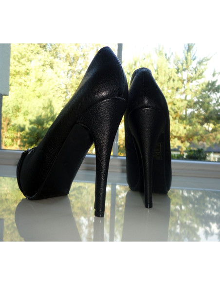 SZPILKI WYSOKIE CZARNE MATOWE