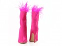 Ružové dámske čižmy na podpätku s perím - 4