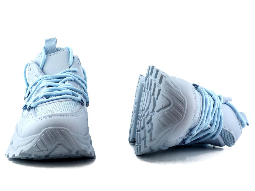 Niebieskie buty sportowe