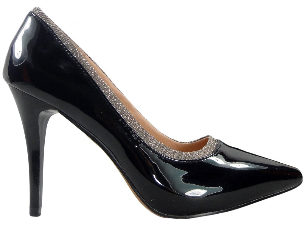 Schwarze High Heels lackierte Damenschuhe - 1
