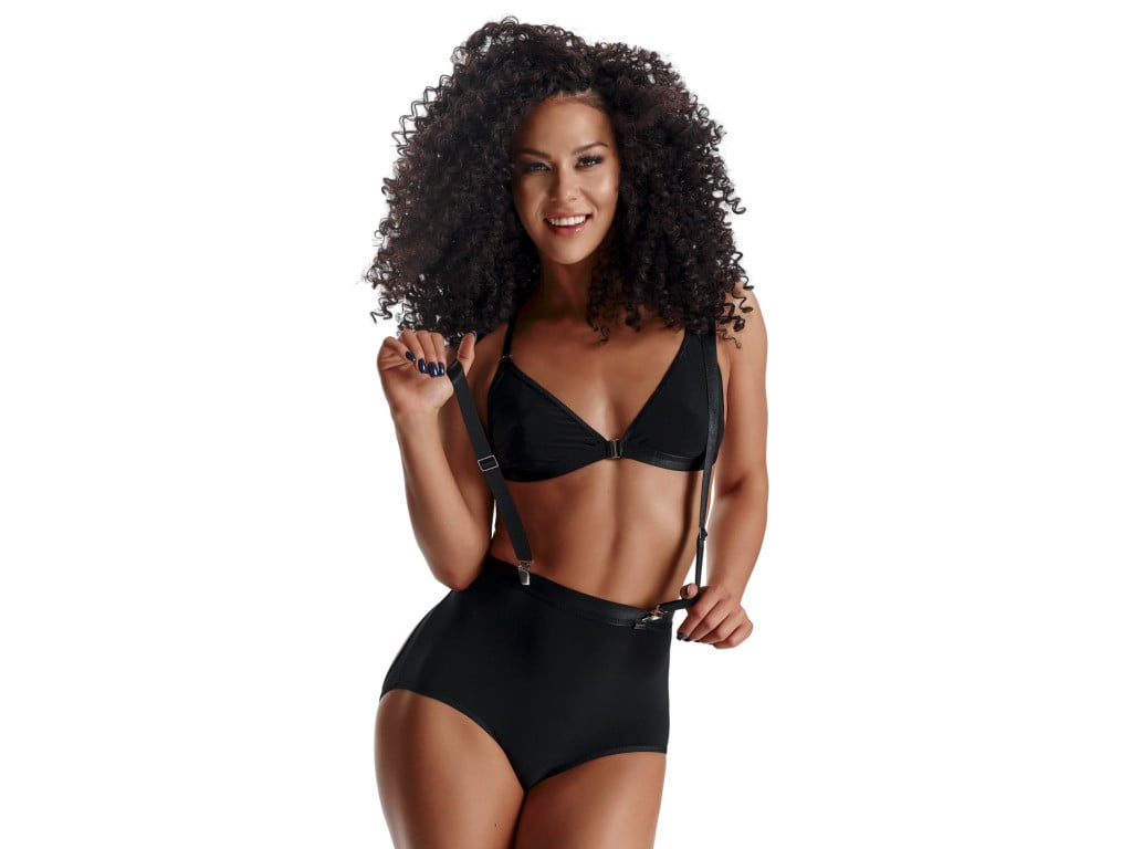 Set with exposed buttocks and suspenders - black lingerie with a wow effect