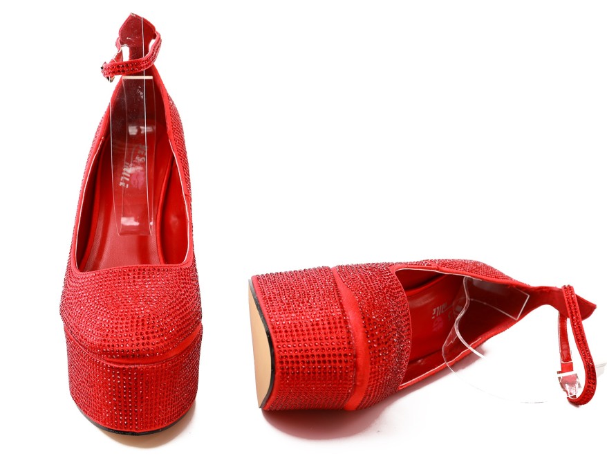 Chaussures rouges pour femmes sur poteau avec lanière en zircone