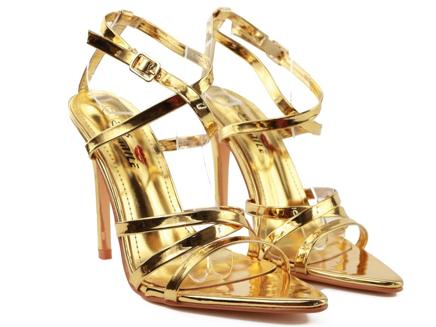 Goldfarbene Lack-Stilettos für Damen