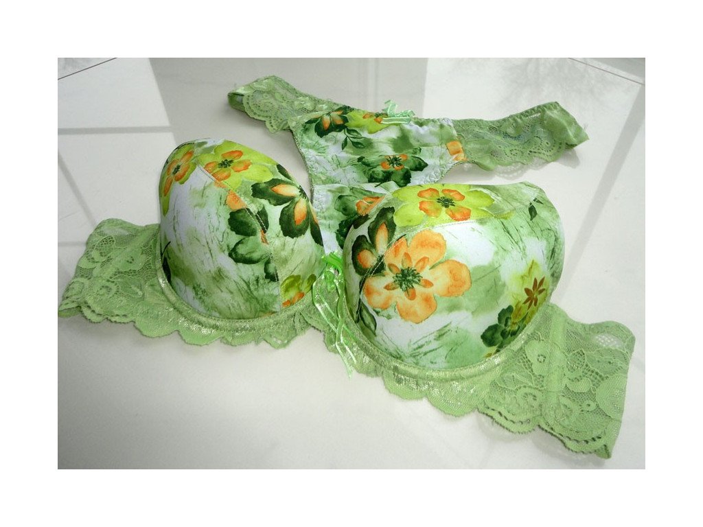 KOMPLET BIELIZNY ZIELONY KWIATY STRINGI