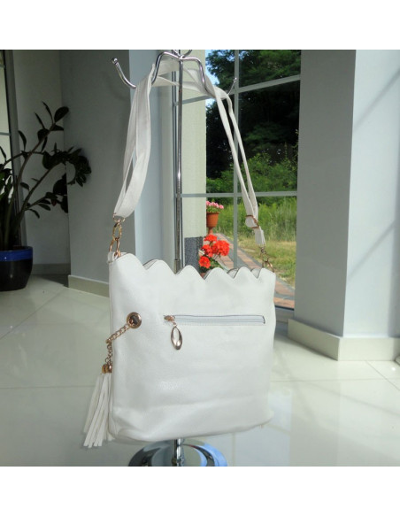 TOREBKA LISTONOSZKA BIAŁA ĆWIEKI NITY ZŁOTE DODATKI