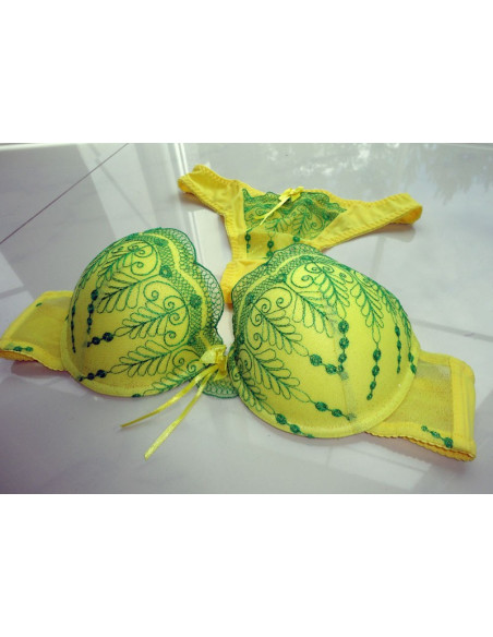 SADA ŽLUTÉ ZELENÉ SPODNÍ PRÁDLO