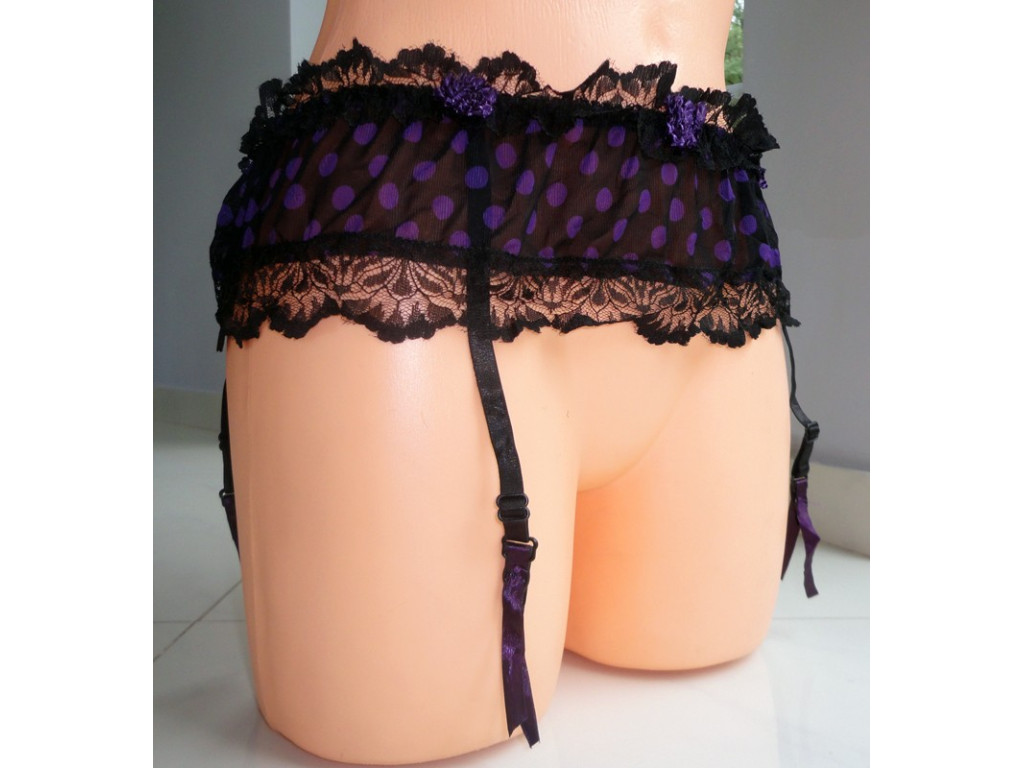 PORTE-JARRETELLES EN DENTELLE À POIS VIOLETS - 1