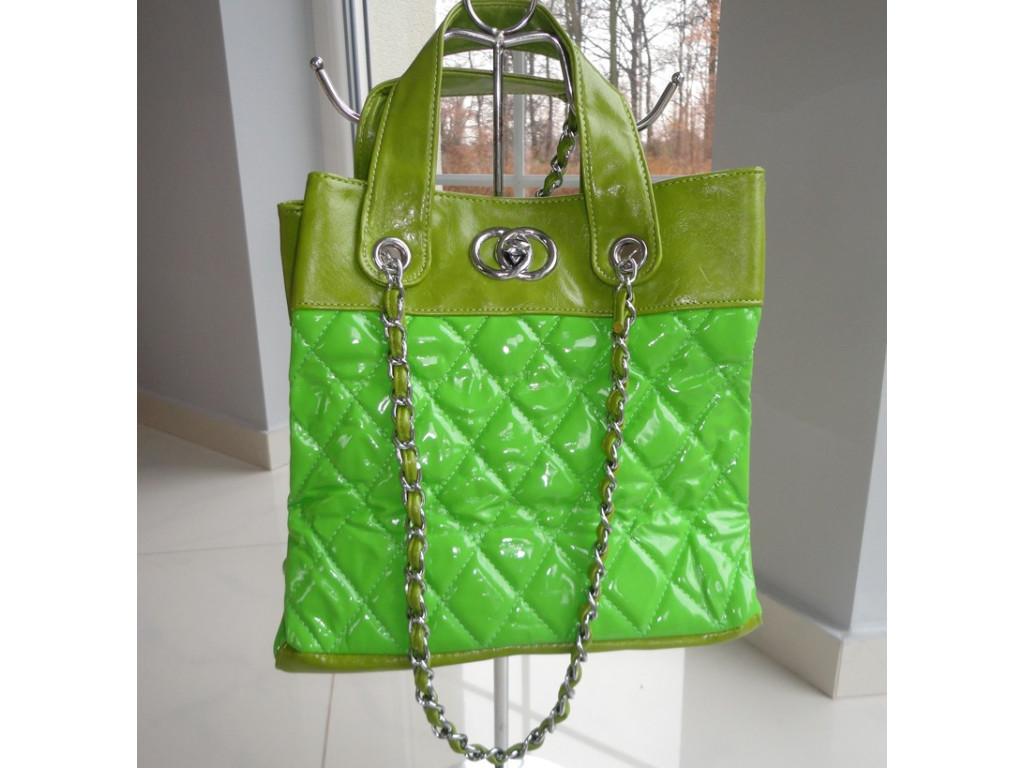 GREEN NEON BAG QUILTED CHAIN ​​A4 - 2