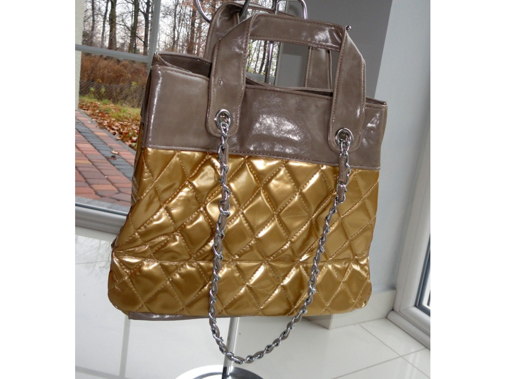 ZLATÝ PROŠÍVANÝ PROŠÍVANÝ BAG