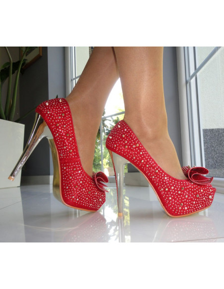STIFTE PLATTFORM ROTE STIFTE SPIKES - 1