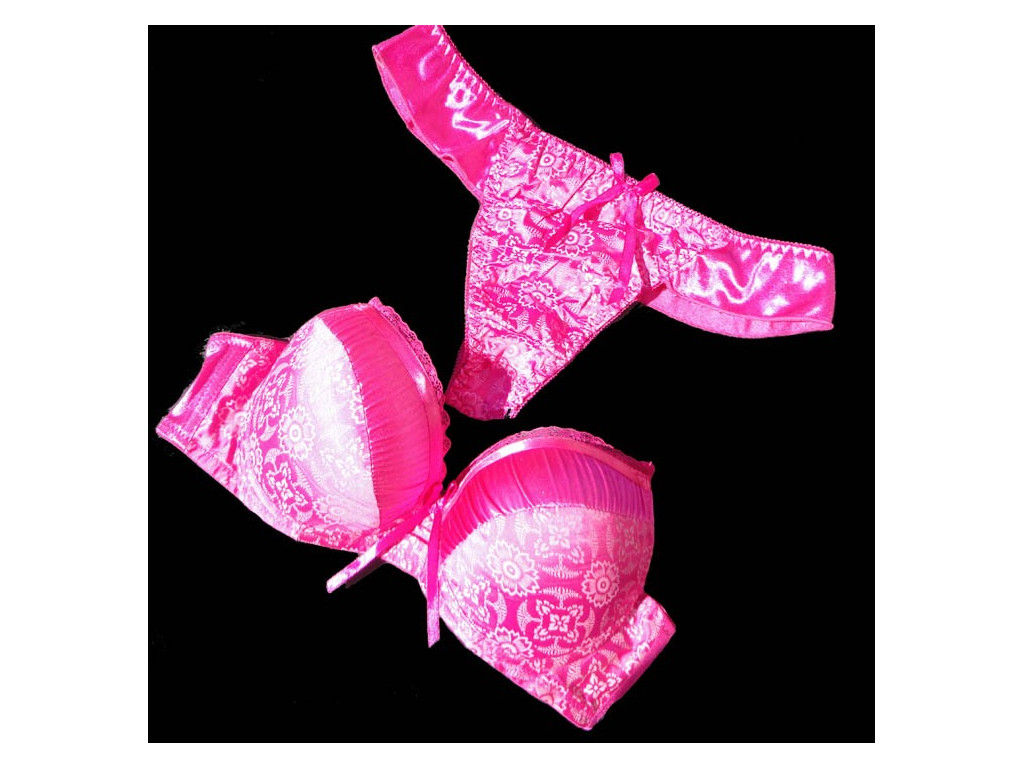 DESSOUS-SET MIT ROSA BLUMEN  - 2