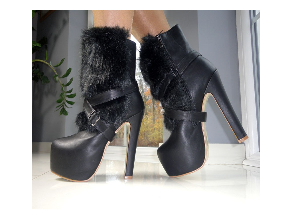 VYSOKÉ ČIERNE KOTÚČE ČIERNE - 4