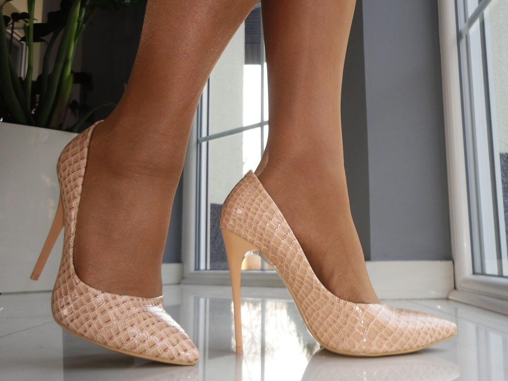 NUDE BEIGE TOCURI ÎNALTE TIP ÎNALT - 2