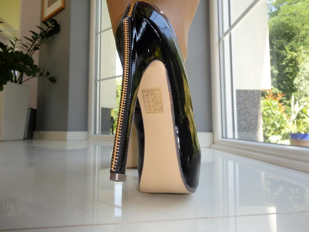 NOI TABELURI NEGRE BLACK VERNISHED EXPRESS - 5